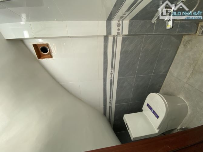 Bán nhà sổ hồng riêng , chính chủ, 3 tầng, 4 PN, gần BV 175 - 3