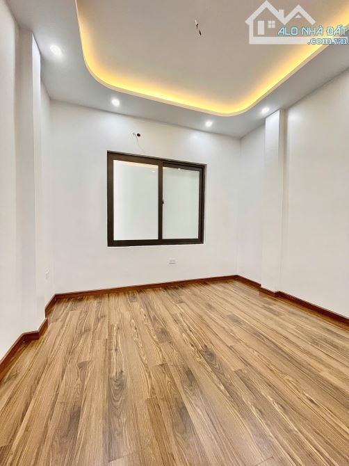 30m2 x 3 tầng Phố Vũ Tông Phan - Thanh Xuân - MT 3.5m - Ô Tô Đỗ Gần - Giá 3.3 tỷ - 3