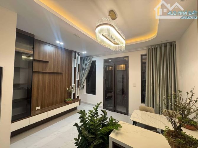 Bán nhà 575 Kim Mã, 28m2 5 tầng, nhà mới, hơn 5 tỷ - 3