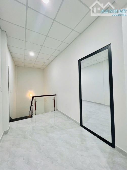 BÁN NHÀ LÊ VĂN VIỆT QUẬN 9 90m2 2 Tầng 5 phòng ngủ - Hàng hiếm nhà To đùng - 3