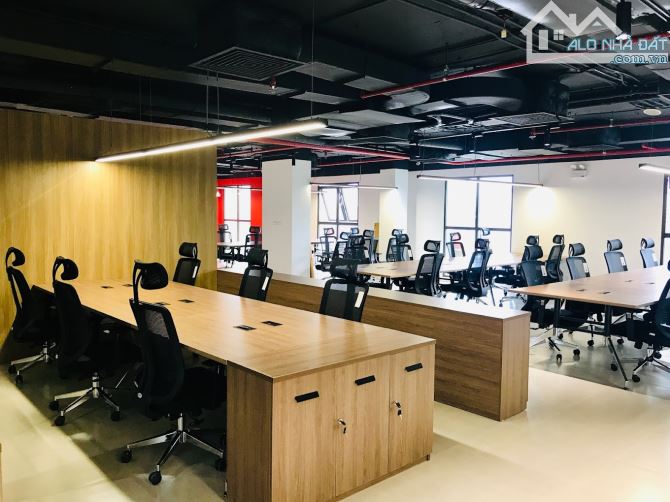 Bán tòa Văn Phòng 11 Tầng mặt phố Phạm Văn Đồng Cầu Giấy, 416m2, mặt tiền 15m * Giá 168 tỷ - 4