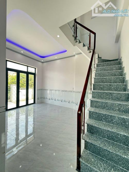 CHỦ BÁN NHÀ 1TRỆT 1LẦU. DT: 64M2 (NGANG 8M) NGAY ĐƯỜNG NGUYỄN TRI PHƯƠNG. GIÁ CHỈ 2,350 TỶ - 4