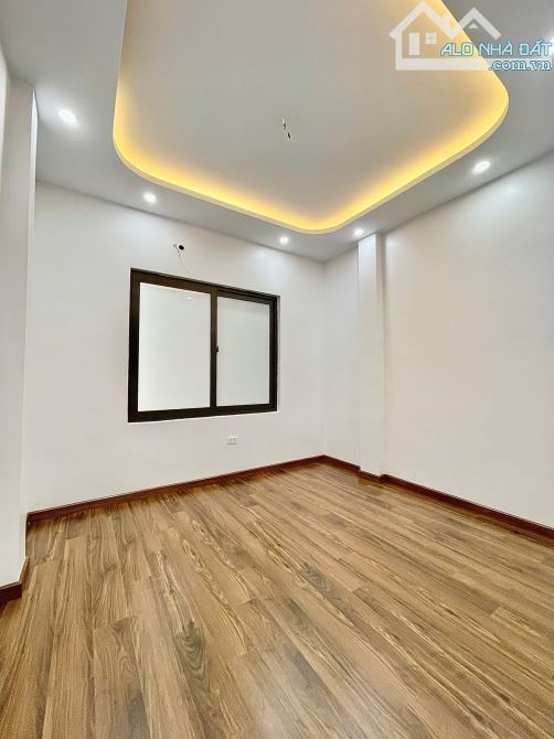 30m2 x 3 tầng Phố Vũ Tông Phan - Thanh Xuân - MT 3.5m - Ô Tô Đỗ Gần - Giá 3.3 tỷ - 4