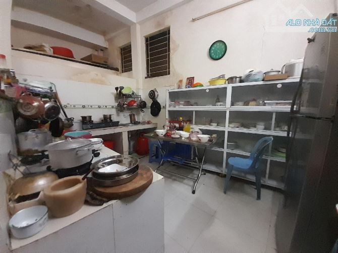 Nhà Bán Gần cầu Trà Và Quận 5 , Phường 13, Q8 . Vào ở ngay 132m2 , 7PN, Giá Chỉ 7,1 tỷ TL - 4
