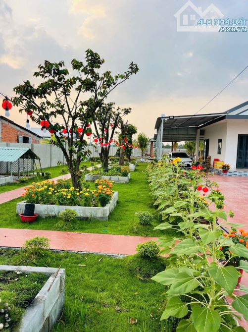 NHÀ VƯỜN CỰC ĐẸP CẠNH THỊ TRẤN TẦM VU, THỔ CƯ KHỦNG, CÁCH TP.TÂN AN CHỈ 10 PHÚT - 5