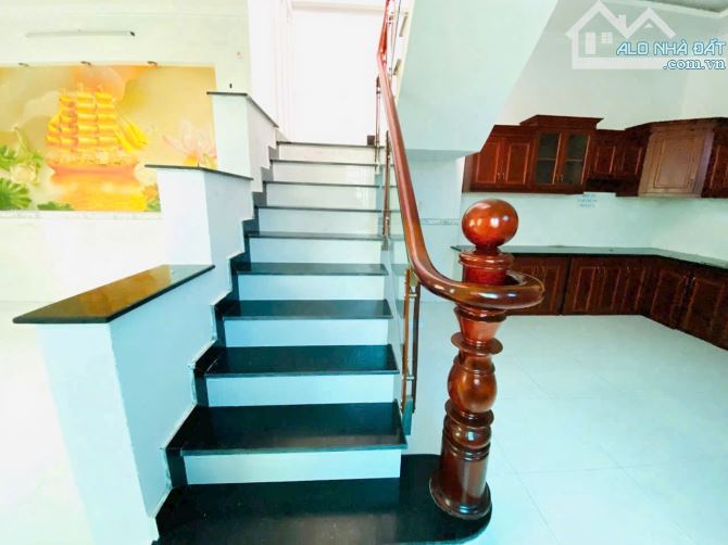 CHỦ GỞI BÁN NHÀ 1TRỆT 1LẦU. DT: 80M2 ĐƯỜNG XE HƠI VỊ TRÍ ĐẸP 1 SẸC ĐƯỜNG NGUYỄN TRI PHƯƠNG - 5