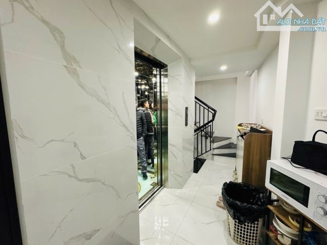 Bán nhà lô góc Nguyễn Trãi,80m2 x 8 tâng,thang máy,kinh doanh,oto,vừa ở vừa cho thuê. - 8