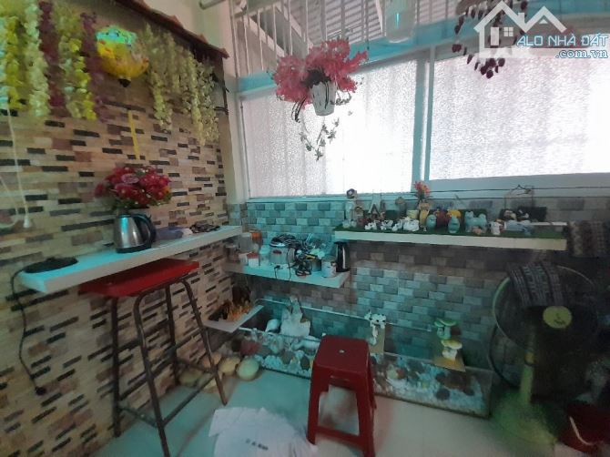 Nhà Bán Gần cầu Trà Và Quận 5 , Phường 13, Q8 . Vào ở ngay 132m2 , 7PN, Giá Chỉ 7,1 tỷ TL - 8