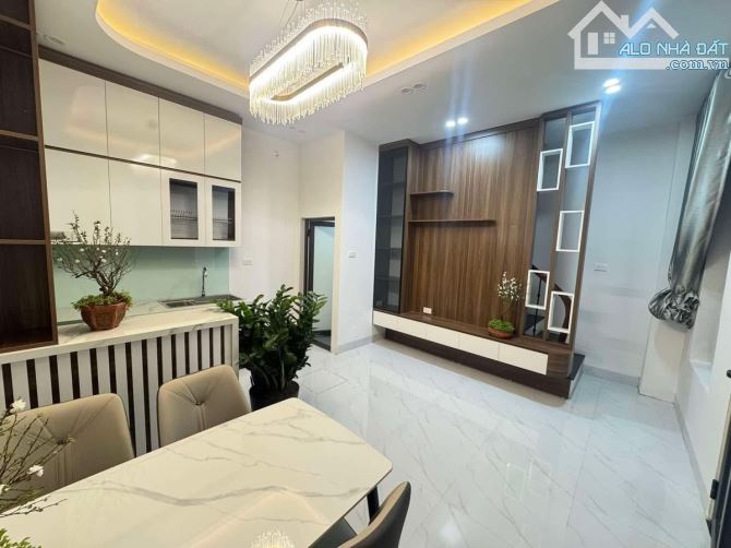 Bán nhà 575 Kim Mã, 28m2 5 tầng, nhà mới, hơn 5 tỷ - 8