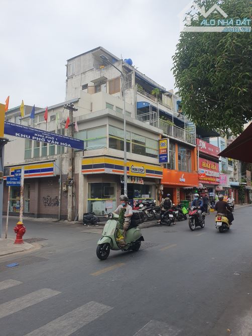 Mặt Tiền Nguyễn Trọng Tuyển, Phú Nhuận - 10 x 25m - đất 258 HĐ thuê 900tr/năm