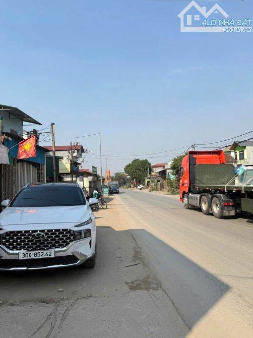 Gấp, chỉ với 4.17tỷ có ngay 1.139m2 đất siêu đẹp xã Ba Trại Ba Vì, đường nhựa, vuông đẹp.