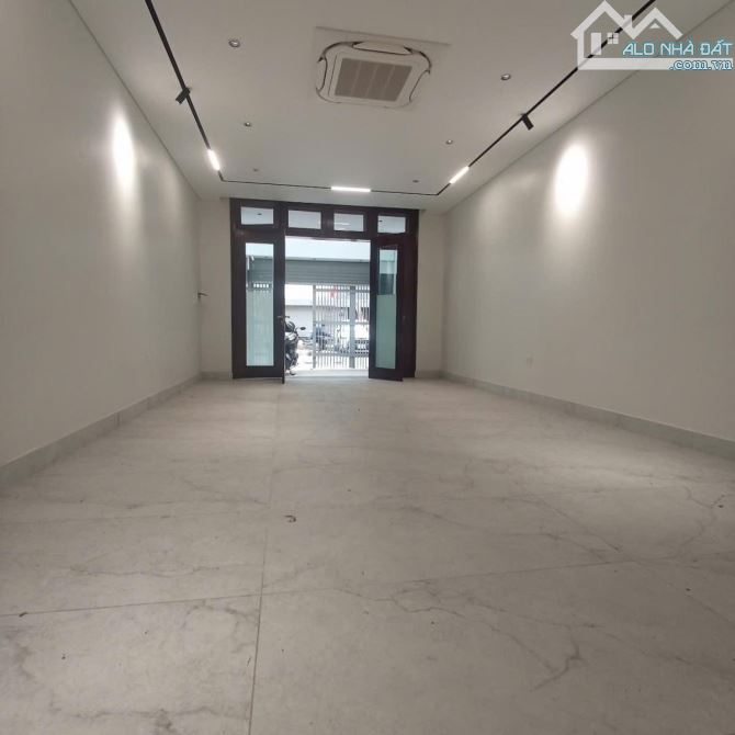 Bán nhanh nhà LK Văn Quán, Hà Đông, 100m2, sổ đỏ chính chủ,