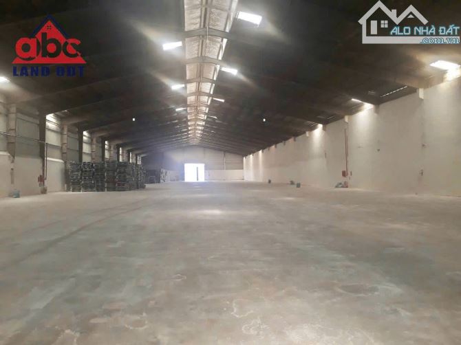 XT010 kho bãi cho thuê. Dịch vụ chuyên nghiệp. Kết cấu chuyên nghiệp