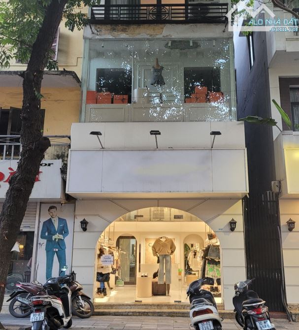 Bán Nhà Mặt Phố Tạ Quang Bửu, Hai Bà Trưng 109m2 x 3T, MT 5,5m, Giá Rẻ Nhất