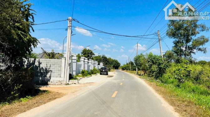Bán đất đường Nguyễn Huệ - huyện Đất Đỏ, BRVT