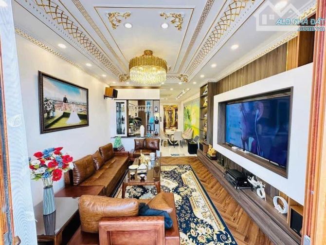 Bán Biệt Thự Vườn Đào Phú Lương Hà Đông diện tích 260m xây 4 tầng nhà đẹp rộng thoáng