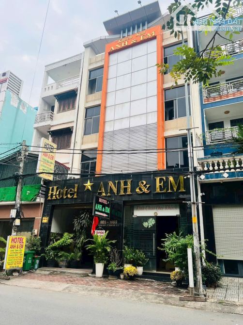 Bán tòa hotel  4lầu 32P. Thu nhập 150tr/th. MT Hà Huy Giáp