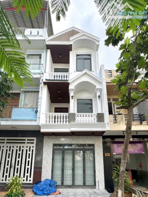 🏡🏡🏡BÁN NHÀ TRỆT 2 LẦU – KHU DÂN CƯ HƯNG PHÚ - CẦN THƠ GIÁ CHỈ 5.7 TỶ!