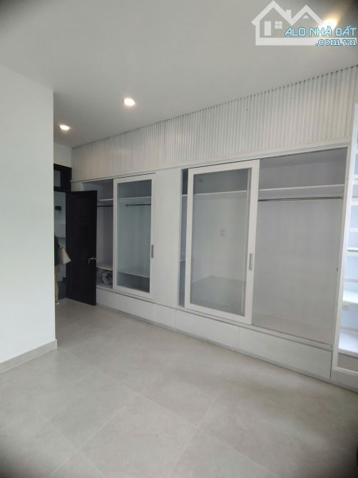 Cần cho thuê nhà làm văn phòng 2 mặt tiền đường Nguyễn Văn Vĩnh, Hậu Giang sân bay giá cạn - 11