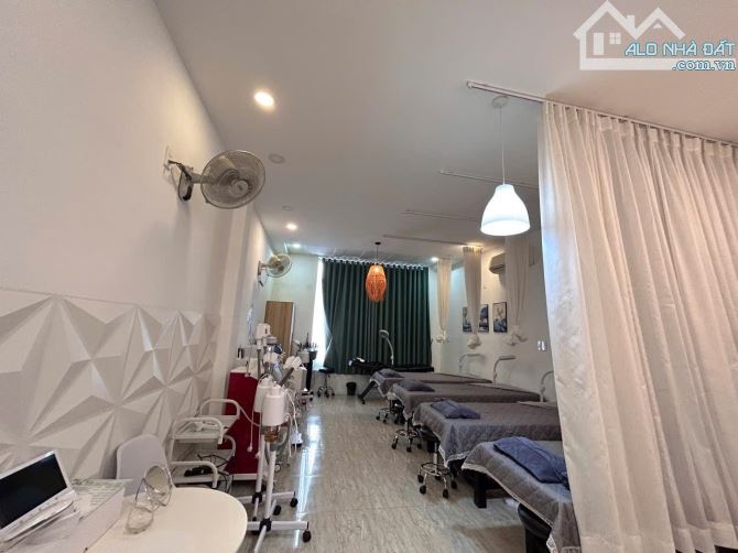 Bán nhà 4tầng mặt tiền Phan Đình Phùng gần biển 51m2 ngang4m giá 8.3tỷ - 1