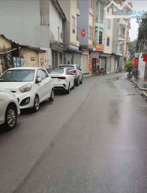 Bán gấp nhà Học viện Tài Chính - Mặt ngõ kinh doanh - oto vào - DT 50m² - giá chỉ 6 tỷ - 1