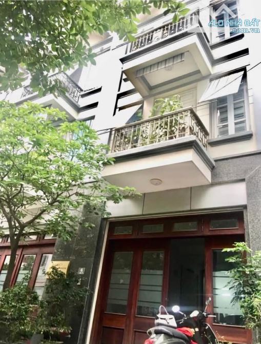 LK TRẦN KIM XUYẾN - KĐT YÊN HÒA, DT73m2 4 tầng giá 29.5 tỷ - 1