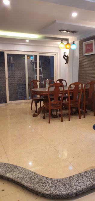 Cho thuê nhà nguyên căn hẻm 303 Tân Sơn Nhì - Làm văn phòng - 4 lầu - 1