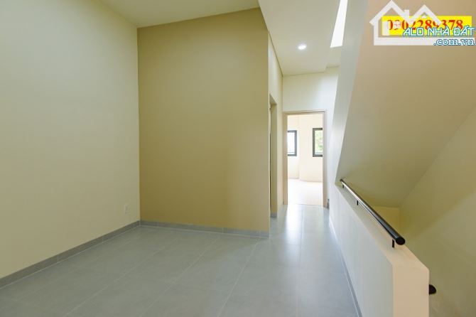 Bán nhà sổ hồng riêng gần KDC Thuận Giao diện tích 80m² giá 5,2 tỷ - 1