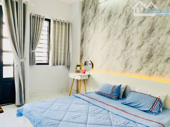 Nhà đẹp - Hẻm ô tô, Công Viên Làng Hoa, 4 tầng, 3pn - NHỈNH 5 tỷ 8 Tl - 1
