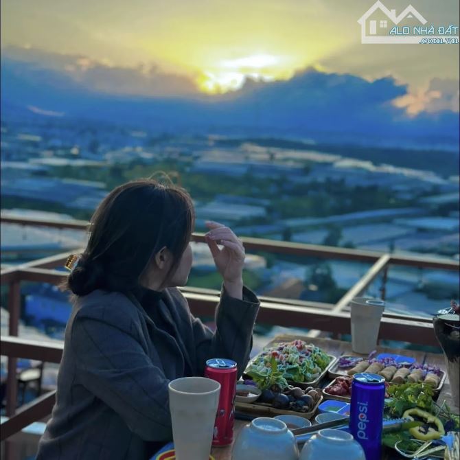 Bán lô đất 100m2 full thổ cư đường nhựa ô tô rộng rãi sổ hồng, khu dân cư view đẹp - 1