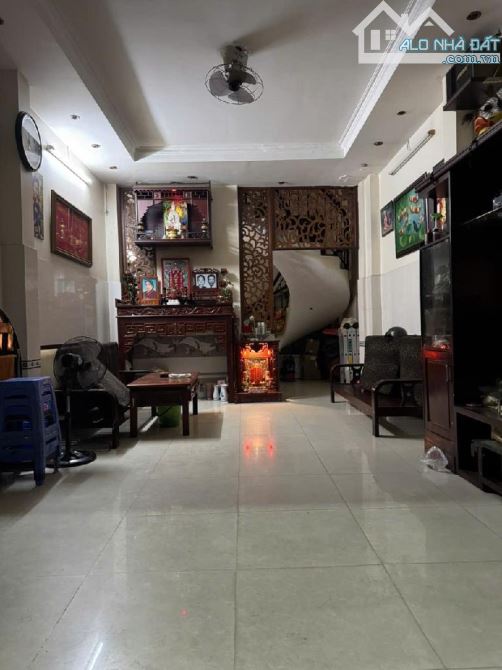 Bán Nhà Góc 2 Mặt Tiền . Hẻm 7 m .Trường Chịh . Tân Bình . 4 Lầu . 4x22 . Nhỉnh Hơn 11 tỷ - 1