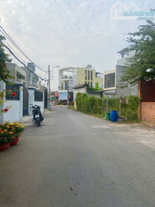 Lô đất MT 105m2, ngang 5m, ngay Vinhomes Nguyễn Xiển, GPXD 5 tầng, 5.2 tỷ - 1