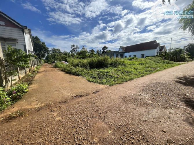 Lên lô đất gần khu công nghiệp Phú Xuân EDRƠNG CƯMGAR - 1