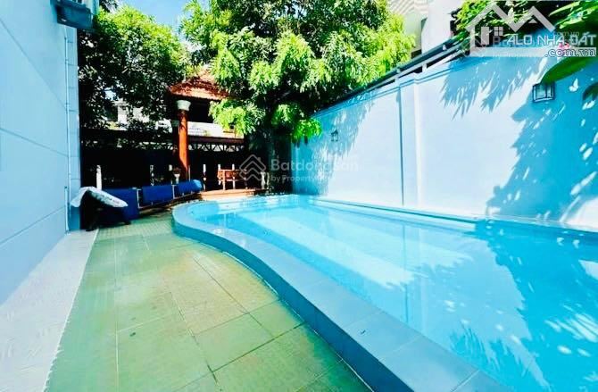 Bán Biệt Thự Võ Thị Sáu P2 Vũng Tàu 340m2 1 trệt 1 lầu hồ bơi sân vườn rộng giá chỉ 23 tỷ - 1