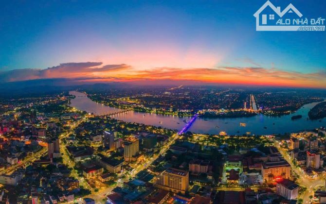 BÁN MẶT TIỀN HÙNG VƯƠNG, HUẾ - CẠNH NGAY NGÃ 6 VINCOM .. HÀNG NÉT CỰC HIẾM GIÁ CỰC SỐC ❌ - 2