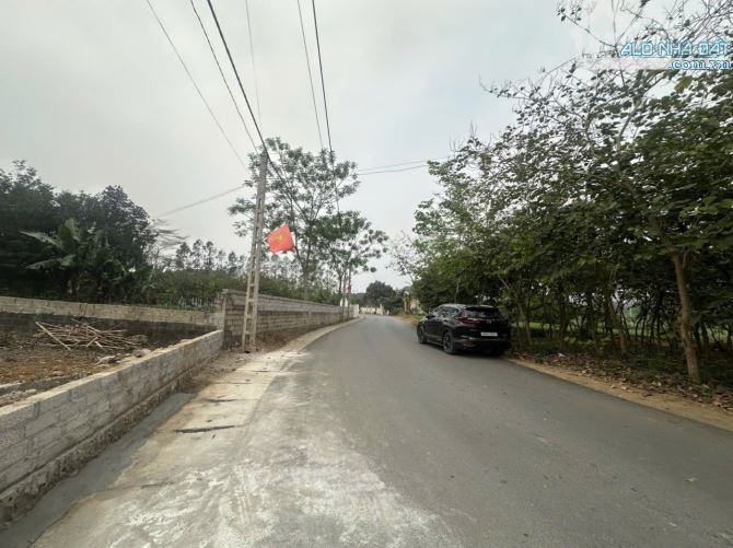Gấp, chỉ với 4.17tỷ có ngay 1.139m2 đất siêu đẹp xã Ba Trại Ba Vì, đường nhựa, vuông đẹp. - 2