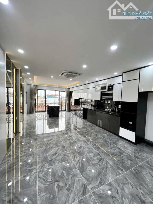 PHÂN LÔ PHỐ NGỌC LÂM - 60M2 x 5T - THANG MÁY - Ô TÔ TRÁNH - KINH DOANH - HƠN 12 TỶ - 2