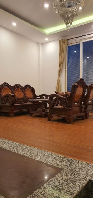 Cho thuê nhà nguyên căn hẻm 303 Tân Sơn Nhì - Làm văn phòng - 4 lầu - 2
