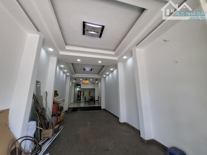 Bán nhà mặt tiền đường Lý Thường Kiệt, Quận 10, diện tích 100m², 5 tầng, 9 phòng ngủ - 2