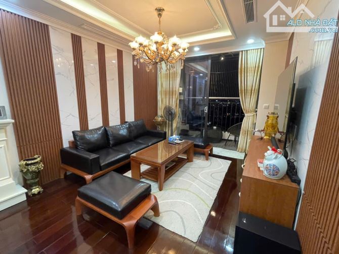 Cho thuê căn hộ 3PN 120m tại Chung cư HC golden city Long Biên, Giá 25tr/th. - 2