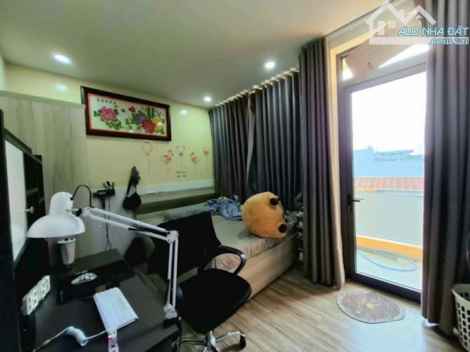 Trịnh Đình Trọng, Tân Phú, 60m2, 5 Tầng, 4,4/7,7m x 12,4m, chỉ 8 tỷ 99 - 2