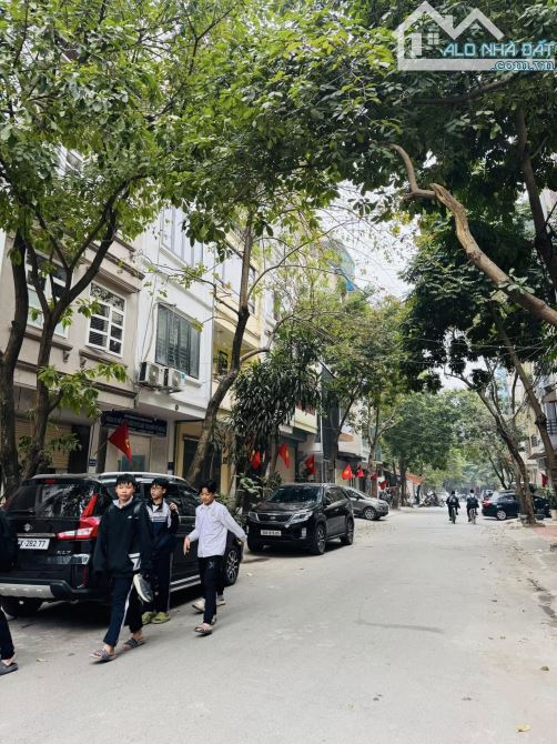 NGÔ THÌ NHẬM - LIỀN KỀ, 50M2, 6 TẦNG THANG MÁY- VỈA HÈ Ô TÔ TRÁNH KINH DOANH - 13 tỷ - 3