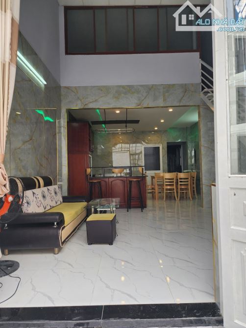 65m2 nhà 2 tầng hẻm 1/ đường quang trung chỉ 3.9 tỷ - 3