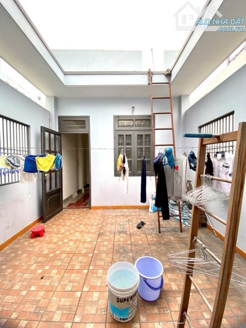 NHÀ HXH NGAY CÔNG VIÊN PHẦN MỀM QUANG TRUNG - 60m2 - 3 TẦNG - NHỈNH 4 ĐỒNG - 3