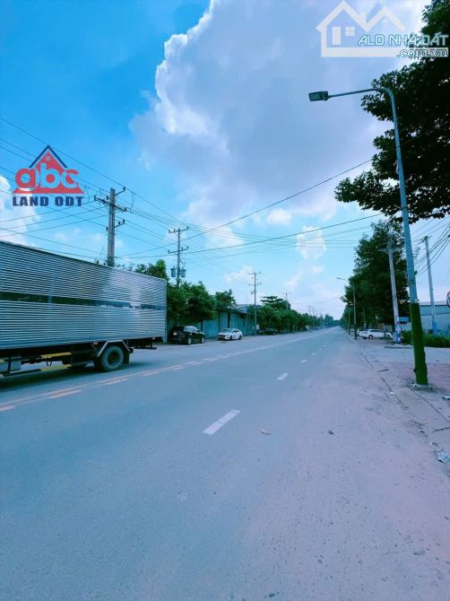 D019 🆘 Bán lô biệt thự 800m2 mặt tiền bùi thị xuân tân bình- dĩ an - bình dương   - Vị tr - 5