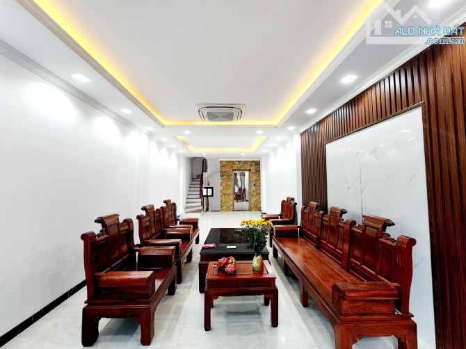 BÁN NHÀ LK CỔNG ĐỒNG LA KHÊ HĐ 50/55T2 x 7T x Mt4,2m giá 15,6 tỷ - 5