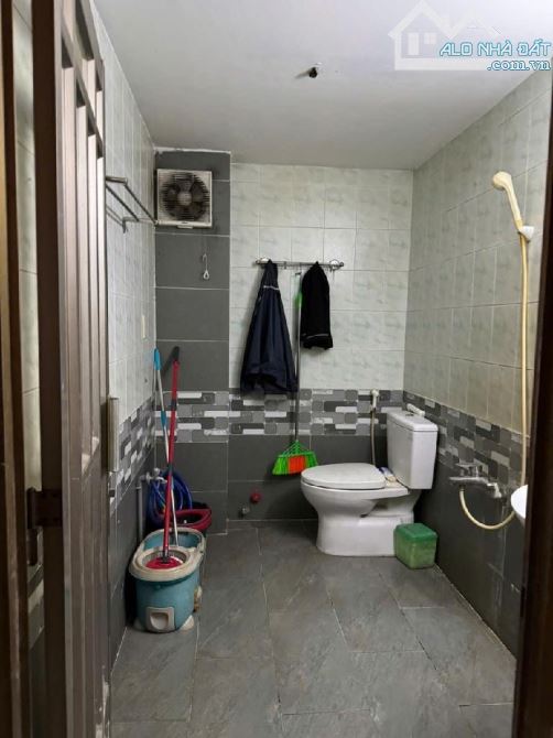 Bán Nhà Góc 2 Mặt Tiền . Hẻm 7 m .Trường Chịh . Tân Bình . 4 Lầu . 4x22 . Nhỉnh Hơn 11 tỷ - 6