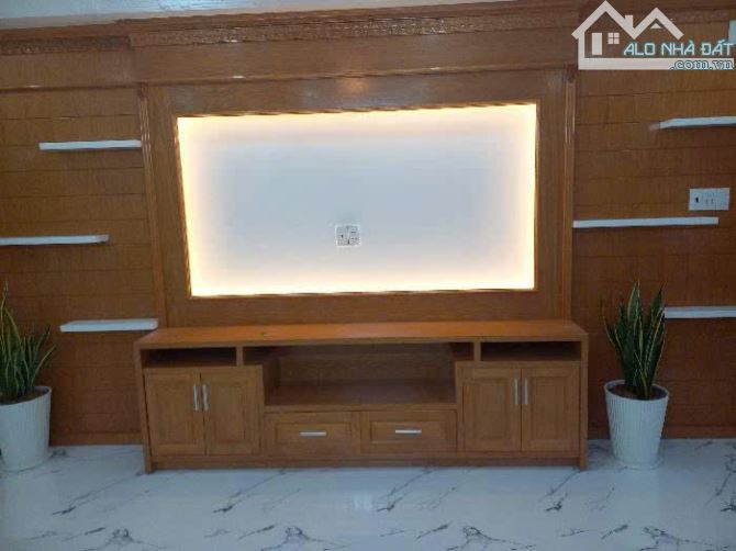 Bán nhà HXH Đường lô tư, p Bhha, quận bình tân Dt 73m2(4x18)x5 tầng  giá 7.25 tỷ TL - 8