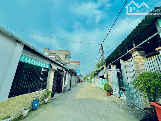 Bán nhà 1 trệt 1 lầu 3pn tại P. An Bình SHR dt 62m2 đường oto gần Công Ty Ajinomoto - 9