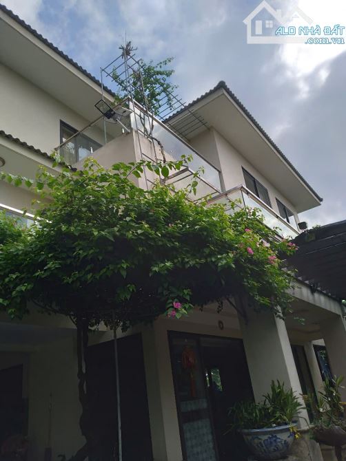 BÁN BIỆT THỰ VEN SÔNG VĨNH GIANG
